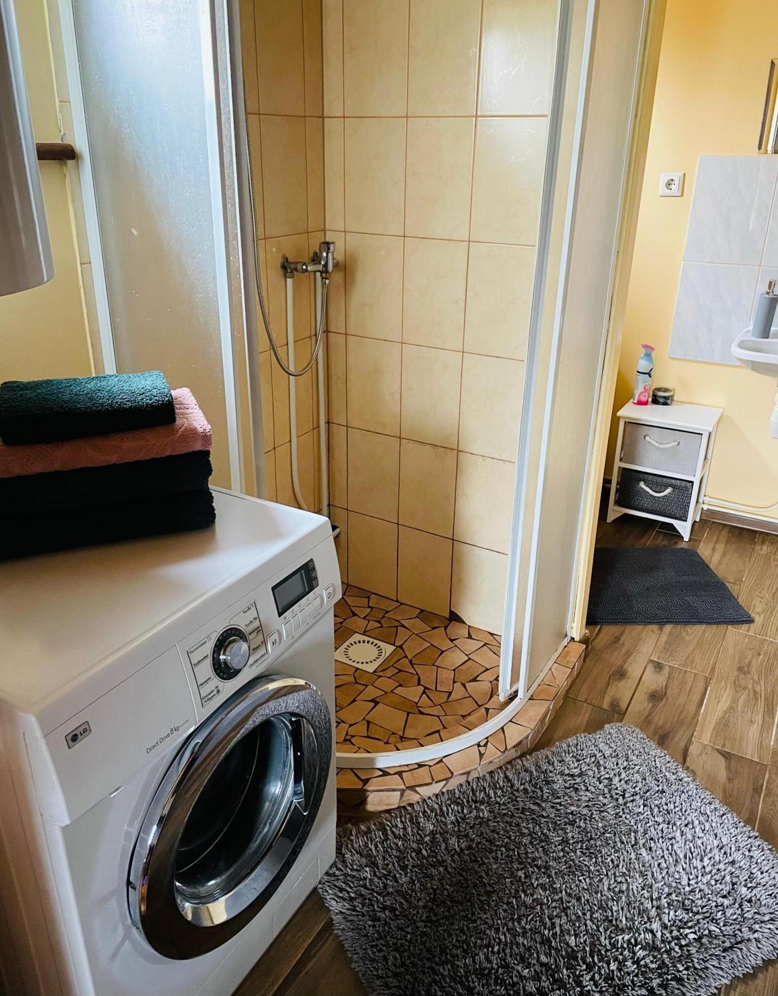 Viesu Nams Rukisi Hotel Rugaji Bagian luar foto