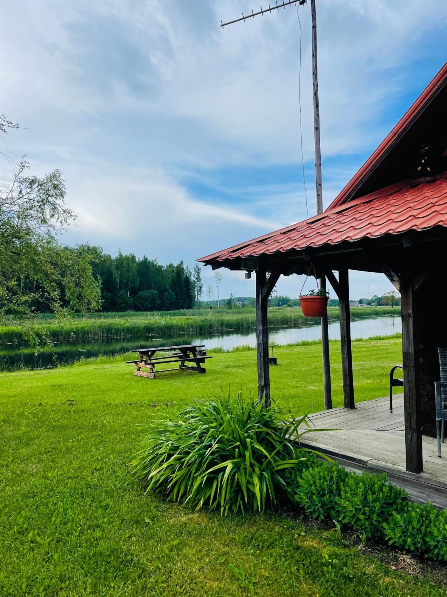 Viesu Nams Rukisi Hotel Rugaji Bagian luar foto